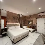 Adelaide Dreams 招待所 罗马